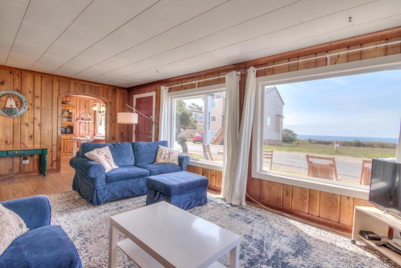 Sea Chalet - image 9