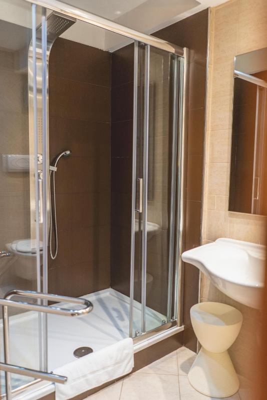 Junior Suite with Sea View image 2