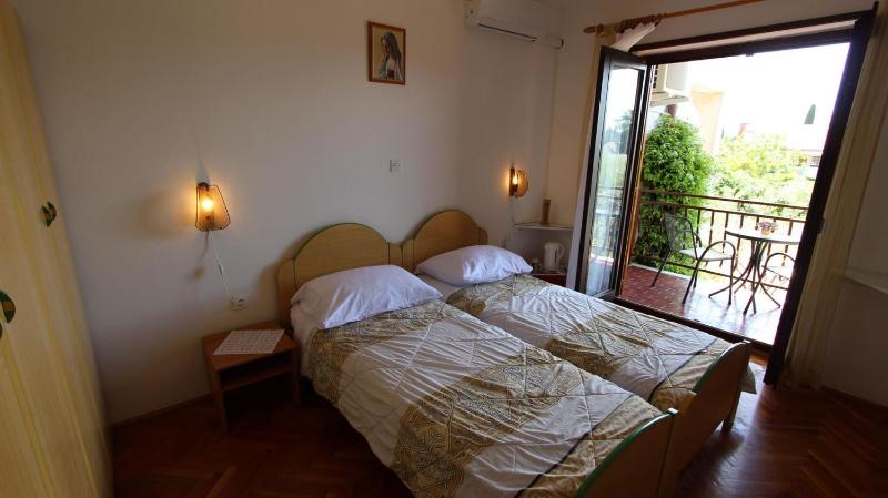 Apartments and Rooms Jelka - image 17