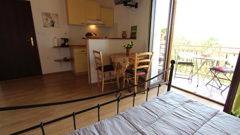 Apartments and Rooms Jelka - image 35