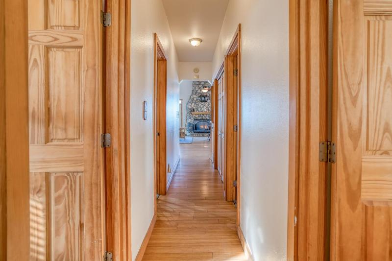 The Lookout - image 34
