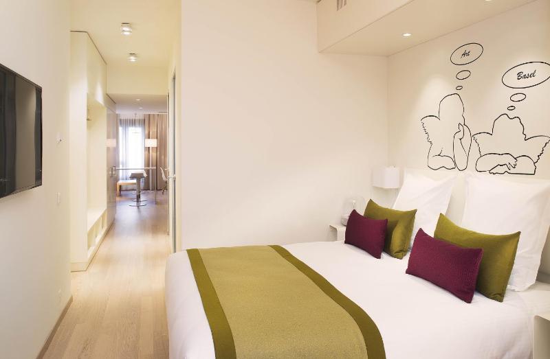 Suite image 4