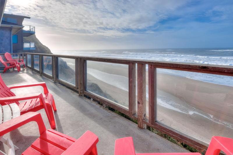Surfers View - image 33
