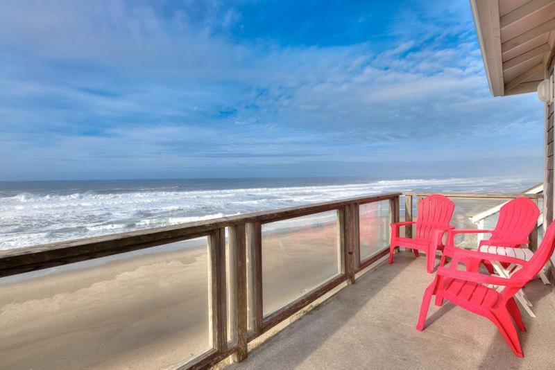 Surfers View - image 4