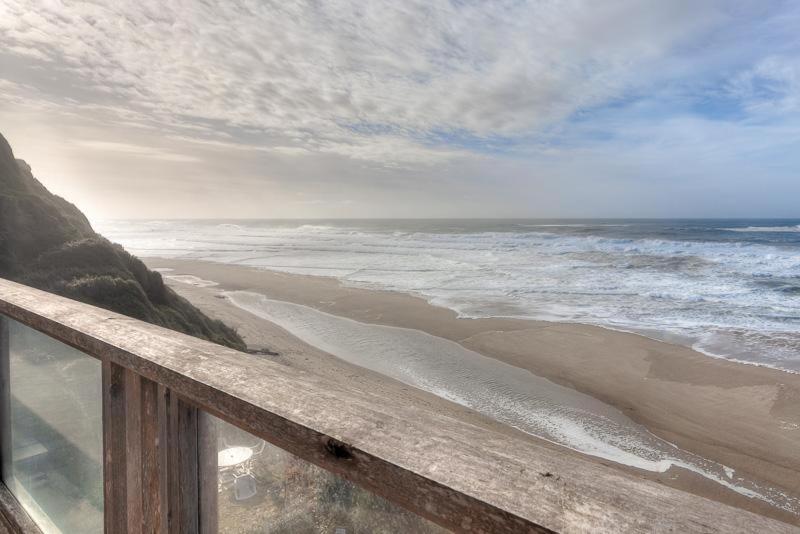 Surfers View - image 16