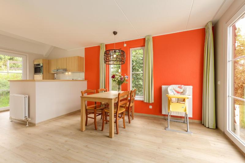 Comfort Cottage Renewed (4 Adults) image 3