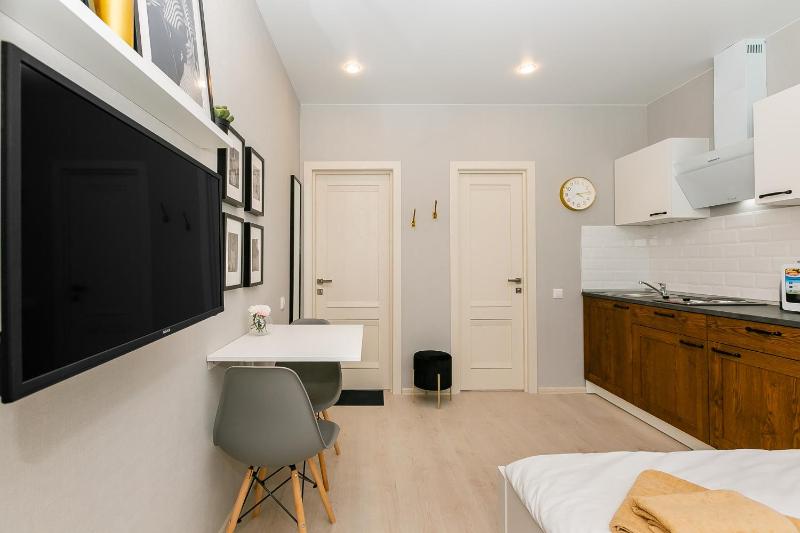 King Room image 3