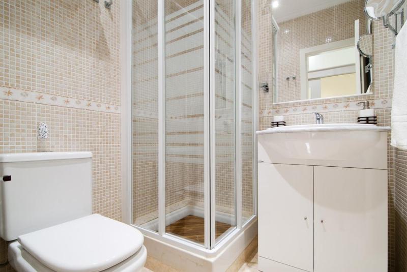 Apartamento Genova en Madrid - image 3