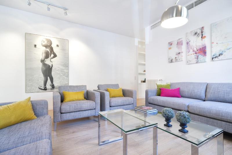 Apartment image 3