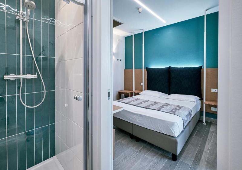 Superior Double Room image 1