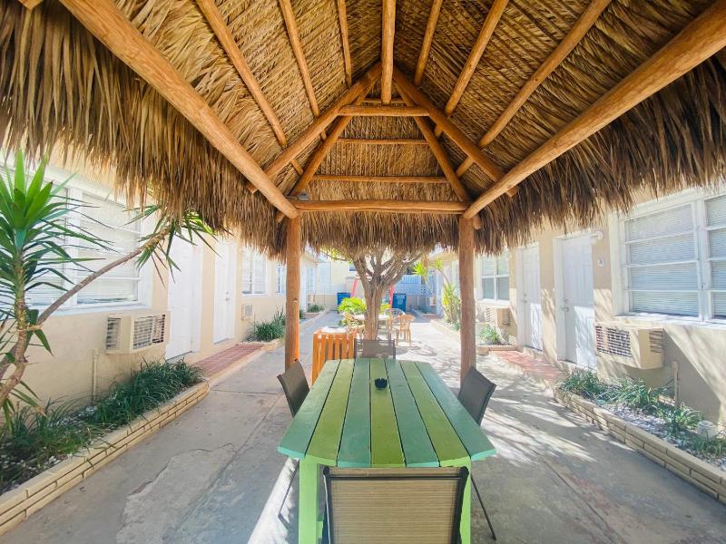 St Maurice Beach Inn - image 23