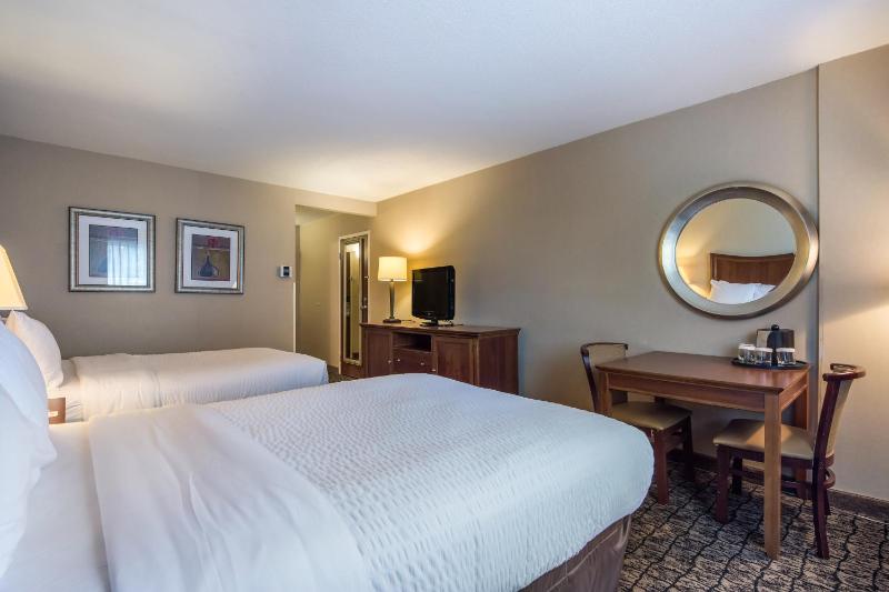 Double Room image 2