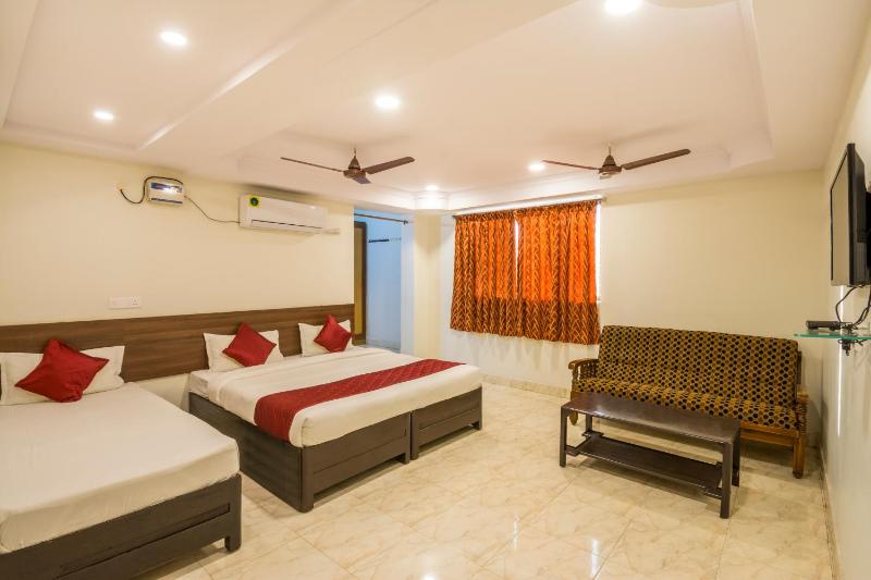 Hotel Siri Grand - image 2