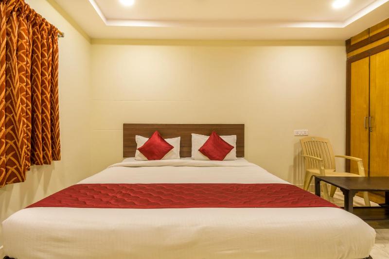 Hotel Siri Grand - image 4