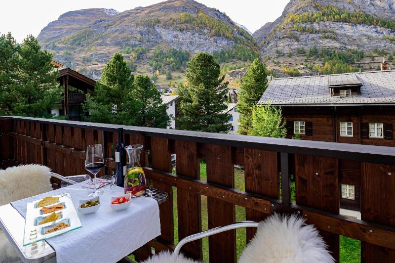 Studio West with Village View image 2