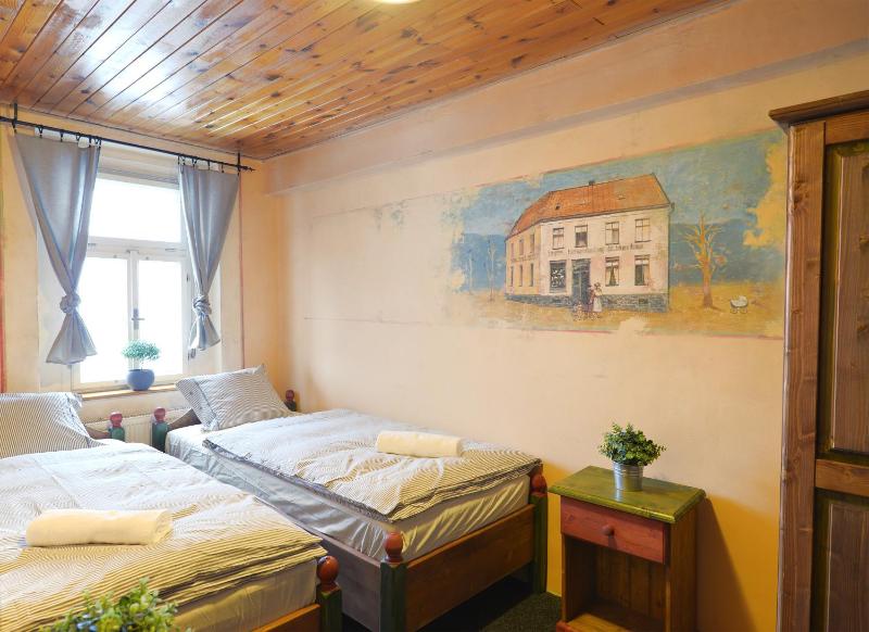 Quadruple Room image 3