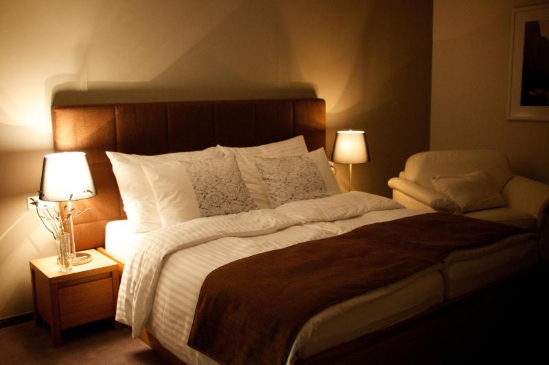 Standard Double Room image 4
