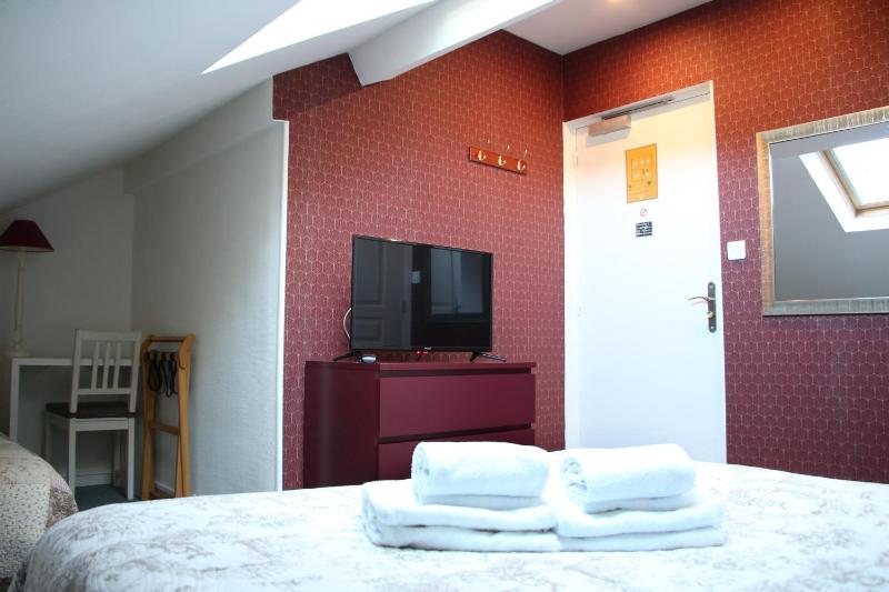 Hotel Saint Yves - image 25
