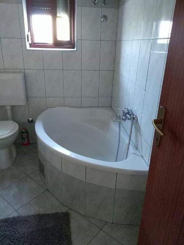One-Bedroom Apartment with Terrace image 2