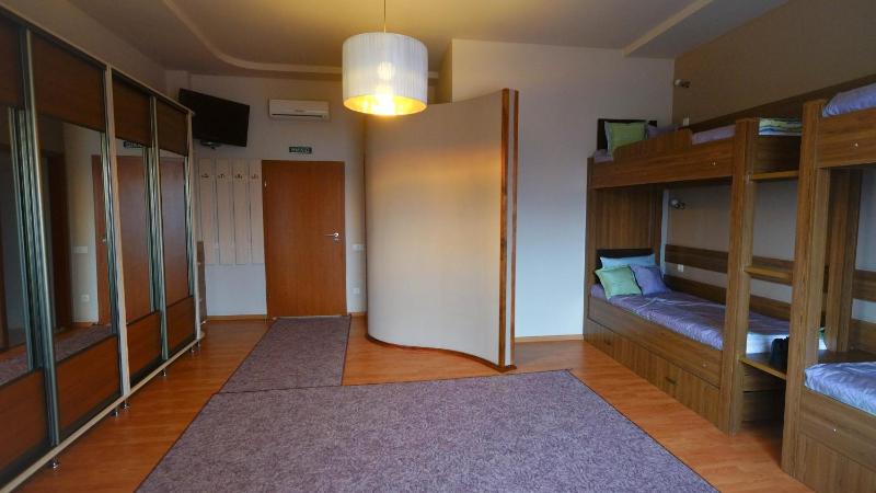 Single Bed in 4-Bed Dormitory Room image 3