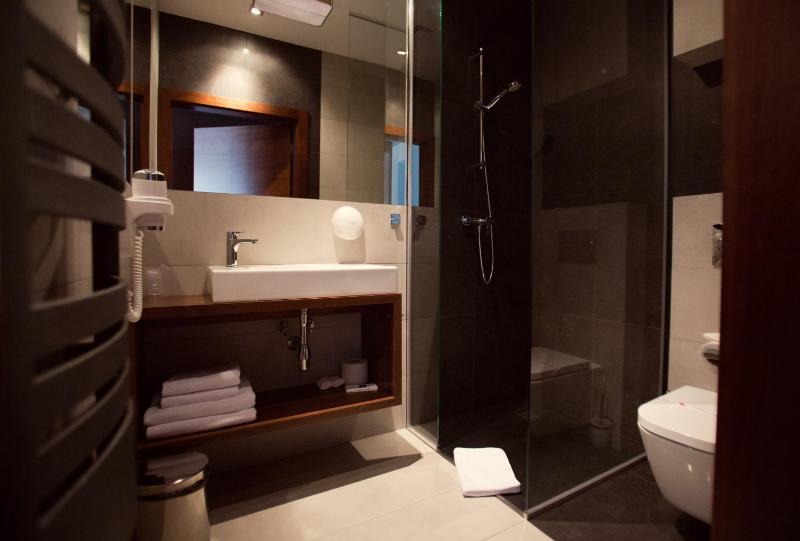 Standard Double or Twin Room image 2
