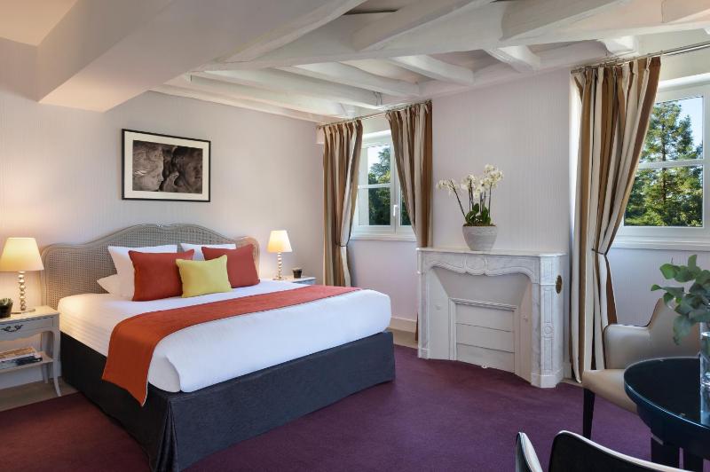 Junior Suite - Castle image 2