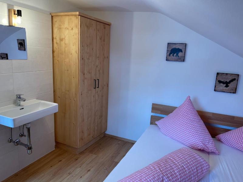 Three-Bedroom Apartment image 4