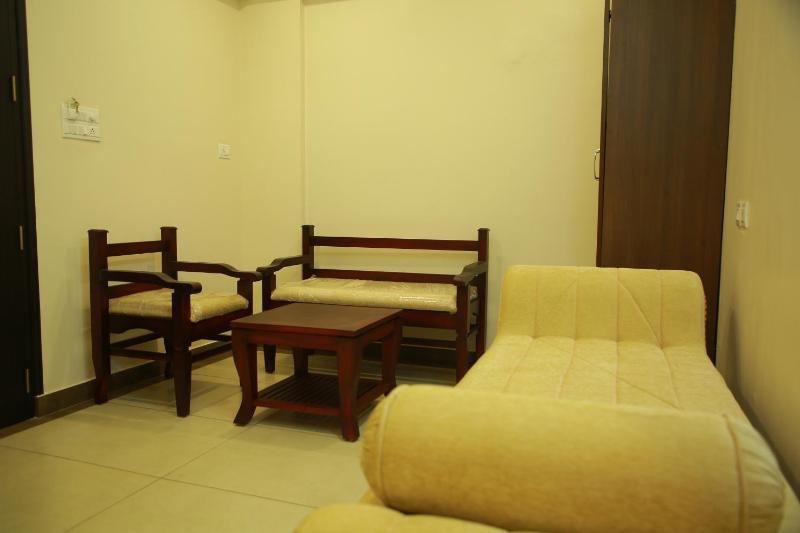 KALATHIL TOURIST HOME - image 12