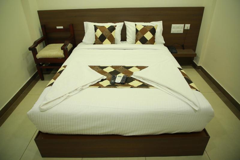 KALATHIL TOURIST HOME - image 14