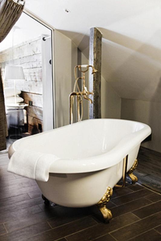 Junior Suite image 4