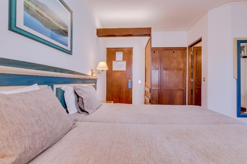 Single Room image 2
