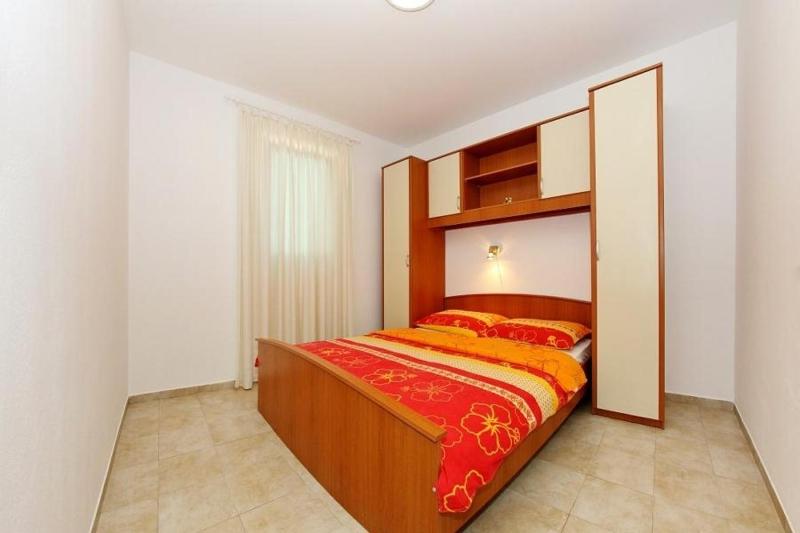 Apartment in Vir with balcony air conditioning Wi-Fi (4595-1) - image 7