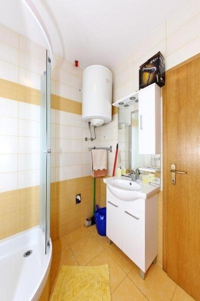 Apartment in Vir with Balcony Air conditioning Wi-Fi (4595-2) - image 28