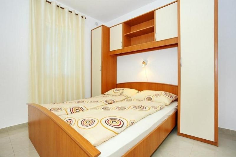 Apartment in Vir with Balcony Air conditioning Wi-Fi (4595-2) - image 31