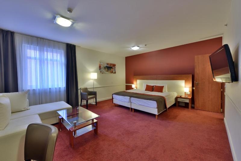Superior Apartment image 4