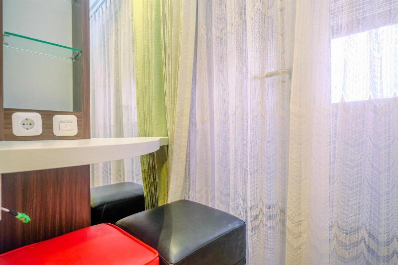 Elegant and Comfy Studio Amethyst Apartment By Travelio - image 15