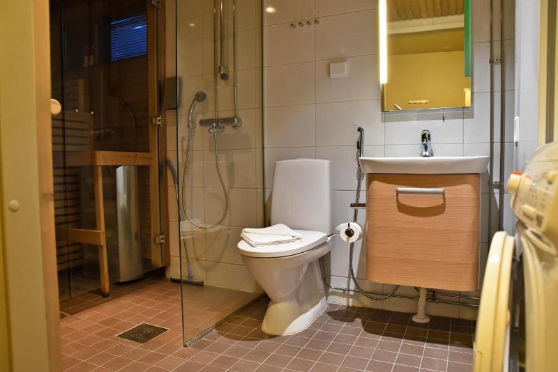 Four-Bedroom Apartment image 3