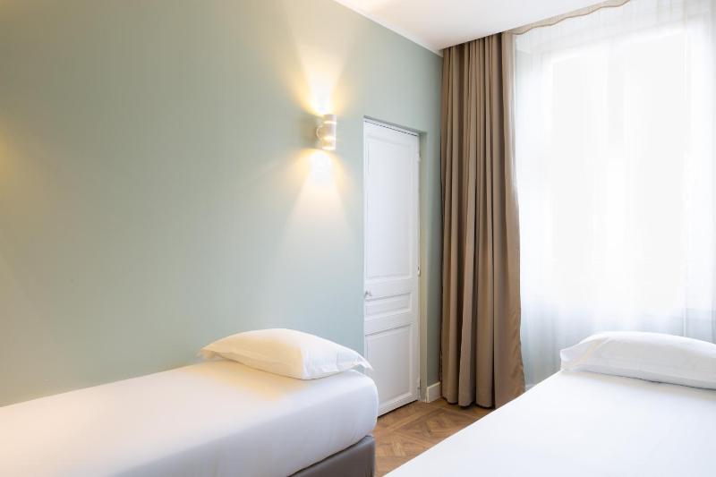 Superior Apartment (4 - 6 Adults) image 4