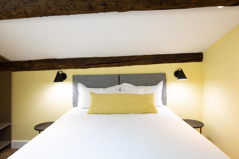 Duplex Apartment with Terrace (2-6 Adults) image 3
