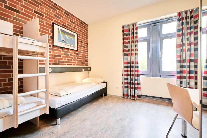 Bed in 4-Bed Female Dormitory Room image 4