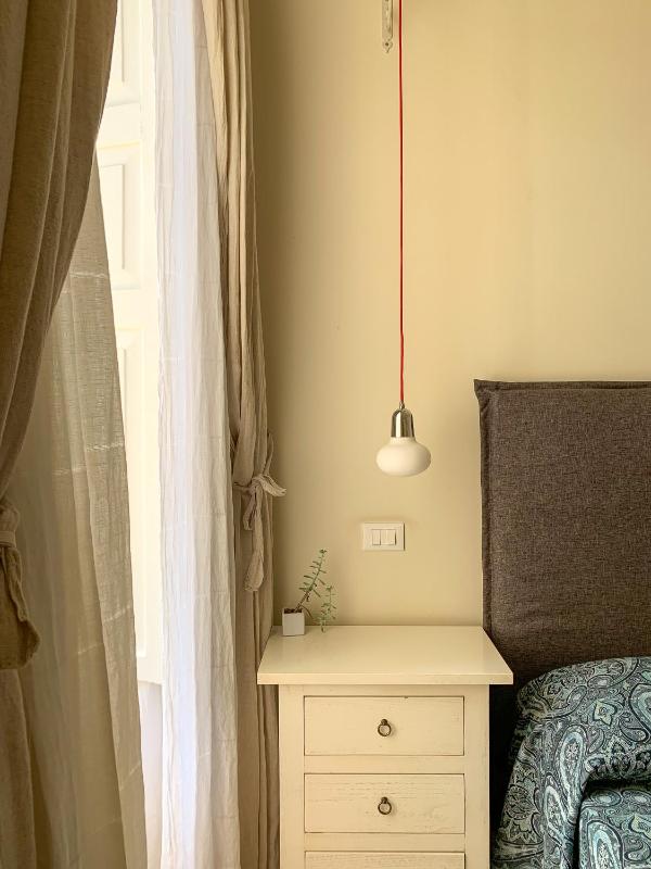 Double Room with Balcony image 4