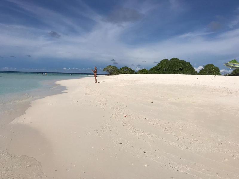Malas Island View - image 11