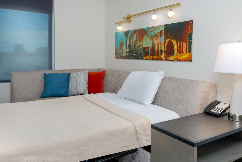 Hyatt House Tampa Airport/Westshore - image 18