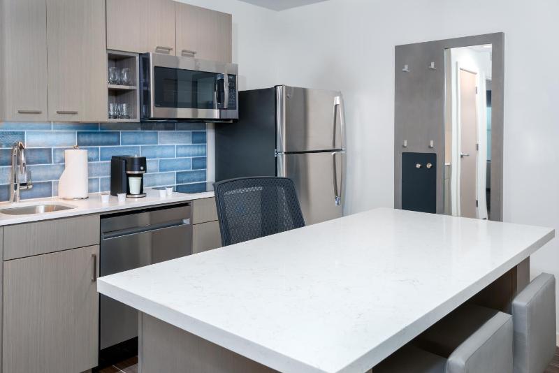 Hyatt House Tampa Airport/Westshore - image 33