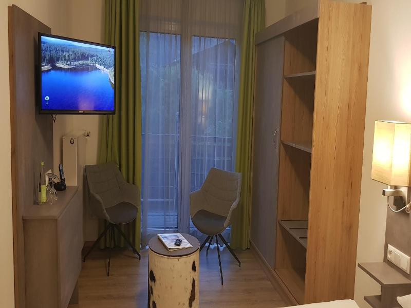 Double or Twin Room with View image 4