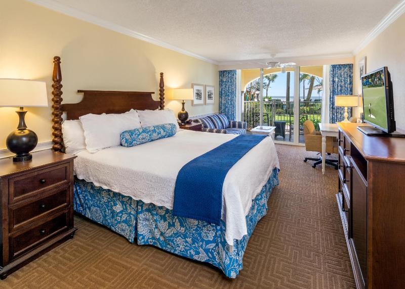King Room - Oceanfront image 2