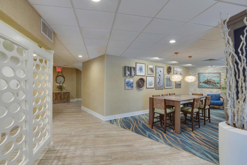 Nautilus Inn - image 20