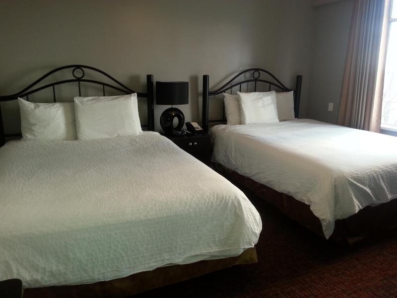 Barclay Hotel - image 5