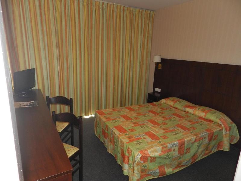 Superior Double Room image 3