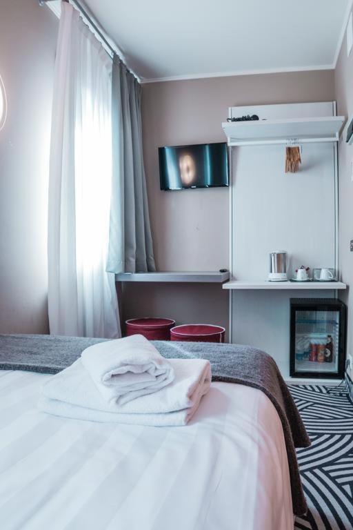 Single Room image 1